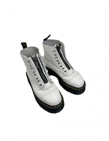 Boots Combat By Dr Martens In White, Size: 6 votre