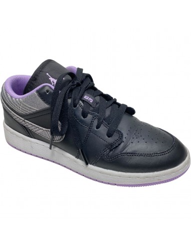 Shoes Sneakers By Nike In Black & Purple, Size: 7 de l' environnement