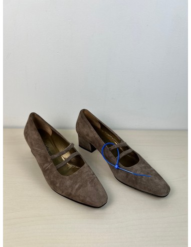 Shoes Luxury Designer By Yves Saint Laurent In Tan, Size: 7.5 JUSQU'A -70%! 