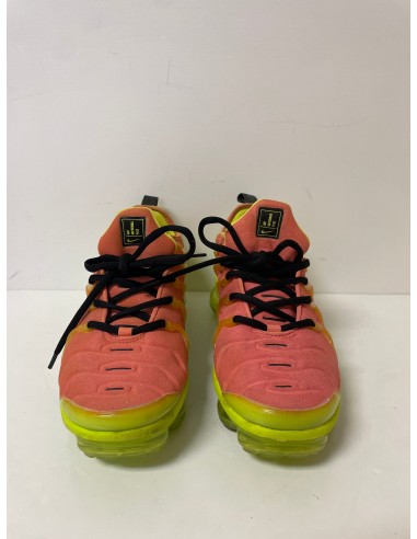 Shoes Athletic By Nike In Peach, Size: 8.5 Pour