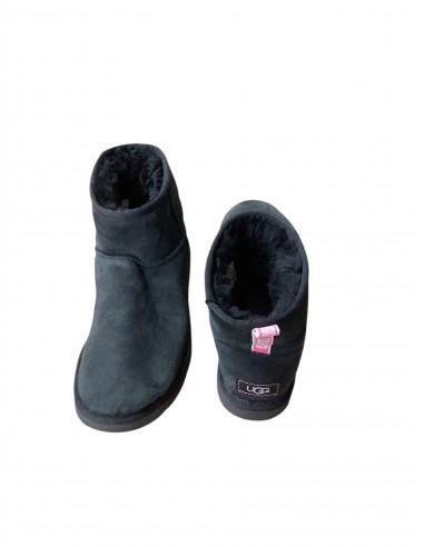 Boots Ankle Flats By Ugg In Black, Size: 9 est présent 